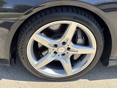 Used 2015 Mercedes-Benz SL 550 image 13