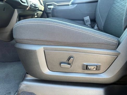 Used 2026 RAM 2500 Big Horn AWD/4WD image 10