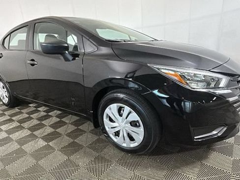 Used 2025 Nissan Versa S w/ Trunk Package FWD image 2