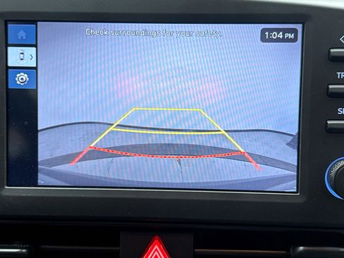 Used 2025 Hyundai Elantra Sport image 10