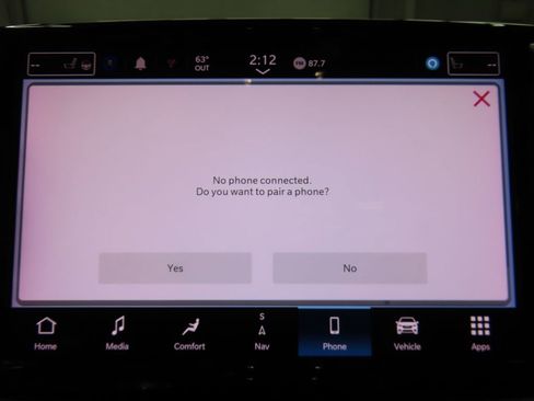 Used 2024 Chrysler Pacifica Limited FWD image 21