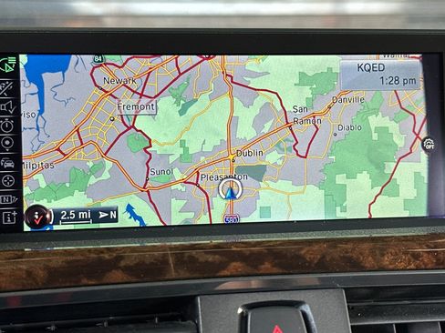 Used 2015 BMW 328i Sedan RWD image 25
