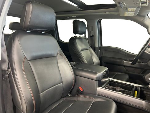 Used 2023 Ford F350 Lariat w/ Lariat Ultimate Package AWD/4WD image 20