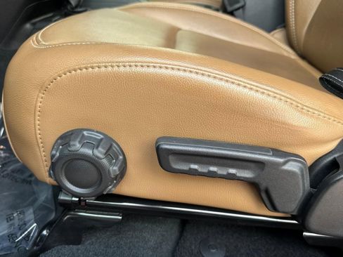 Used 2023 Jeep Wrangler Unlimited Rubicon 4xe w/ Safety Group image 12