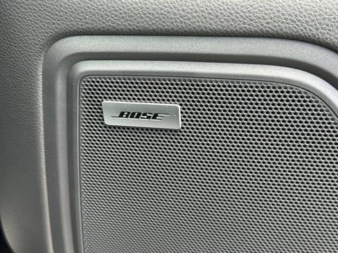 Certified 2026 Porsche Macan AWD/4WD image 21