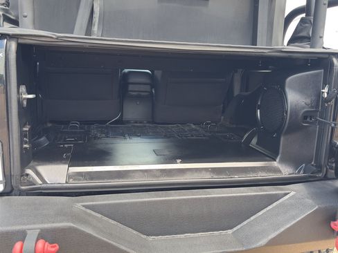 Used 2013 Jeep Wrangler Rubicon AWD/4WD image 6