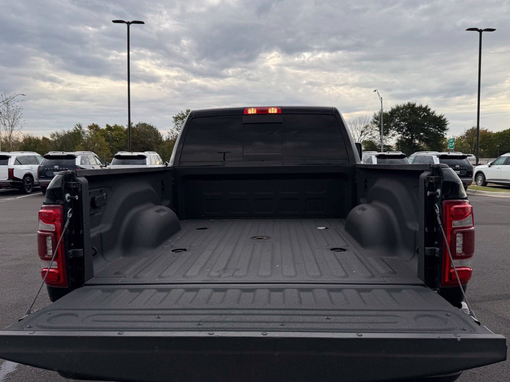 Used 2024 RAM 2500 Limited AWD/4WD image 7