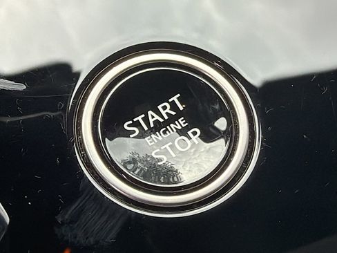 Used 2024 Land Rover Range Rover Sport Dynamic SE image 37