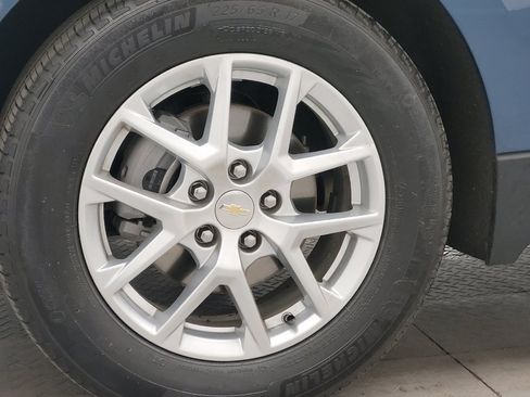 Used 2024 Chevrolet Equinox LS FWD image 31