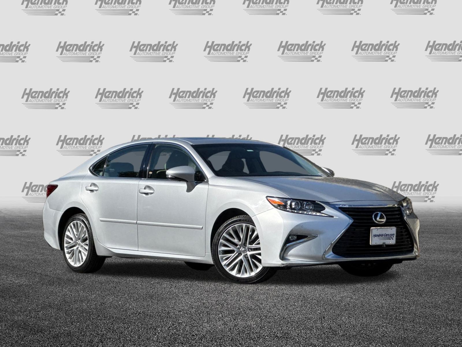 Used 2016 Lexus ES 350 w/ Navigation System Package FWD image 2