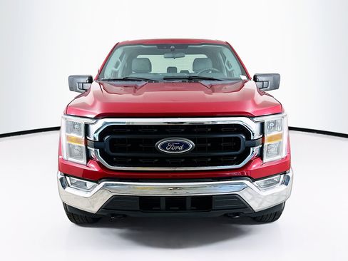 Used 2021 Ford F150 XLT image 2