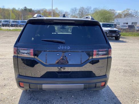 New 2026 Jeep Cherokee Laredo AWD/4WD image 4
