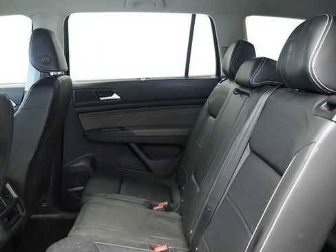 Used 2022 Volkswagen Atlas SE image 19