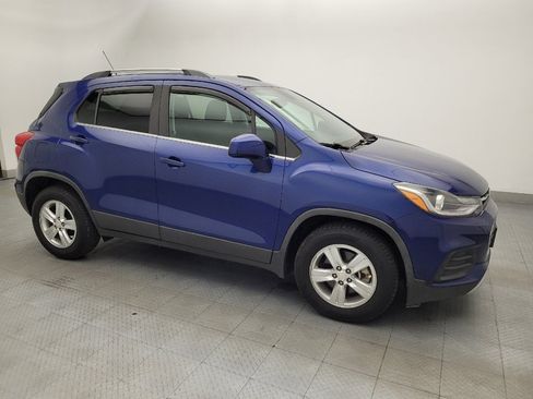 Used 2017 Chevrolet Trax LT FWD image 11