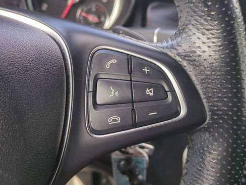 Used 2019 Mercedes-Benz GLA 250 image 29