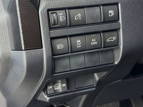 New 2026 Toyota 4Runner Limited AWD/4WD image 10