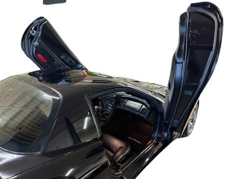 Used 2002 Chevrolet Corvette Z06 w/ Memory Pkg image 12