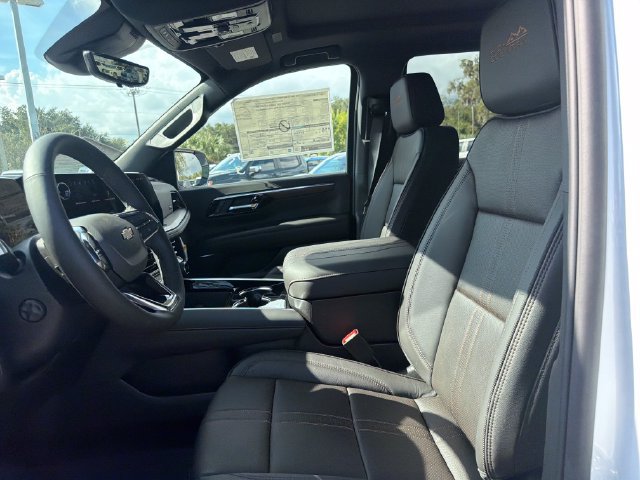 New 2026 Chevrolet Tahoe High Country w/ Sun And Tow Package AWD/4WD image 18