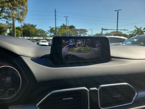 Used 2020 MAZDA CX-5 Touring image 18