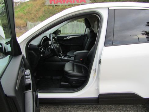 Certified 2022 Ford Escape SEL w/ Technology Package image 12