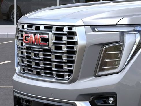 New 2026 GMC Yukon XL Denali w/ Advanced Technology Package AWD/4WD image 13