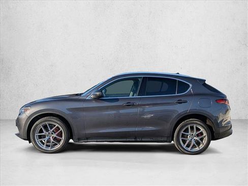 Used 2019 Alfa Romeo Stelvio Ti image 9