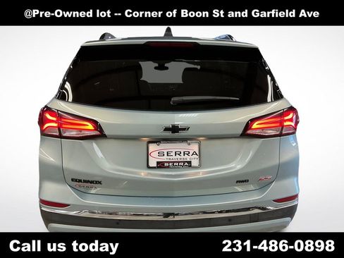 Used 2022 Chevrolet Equinox RS AWD/4WD image 4