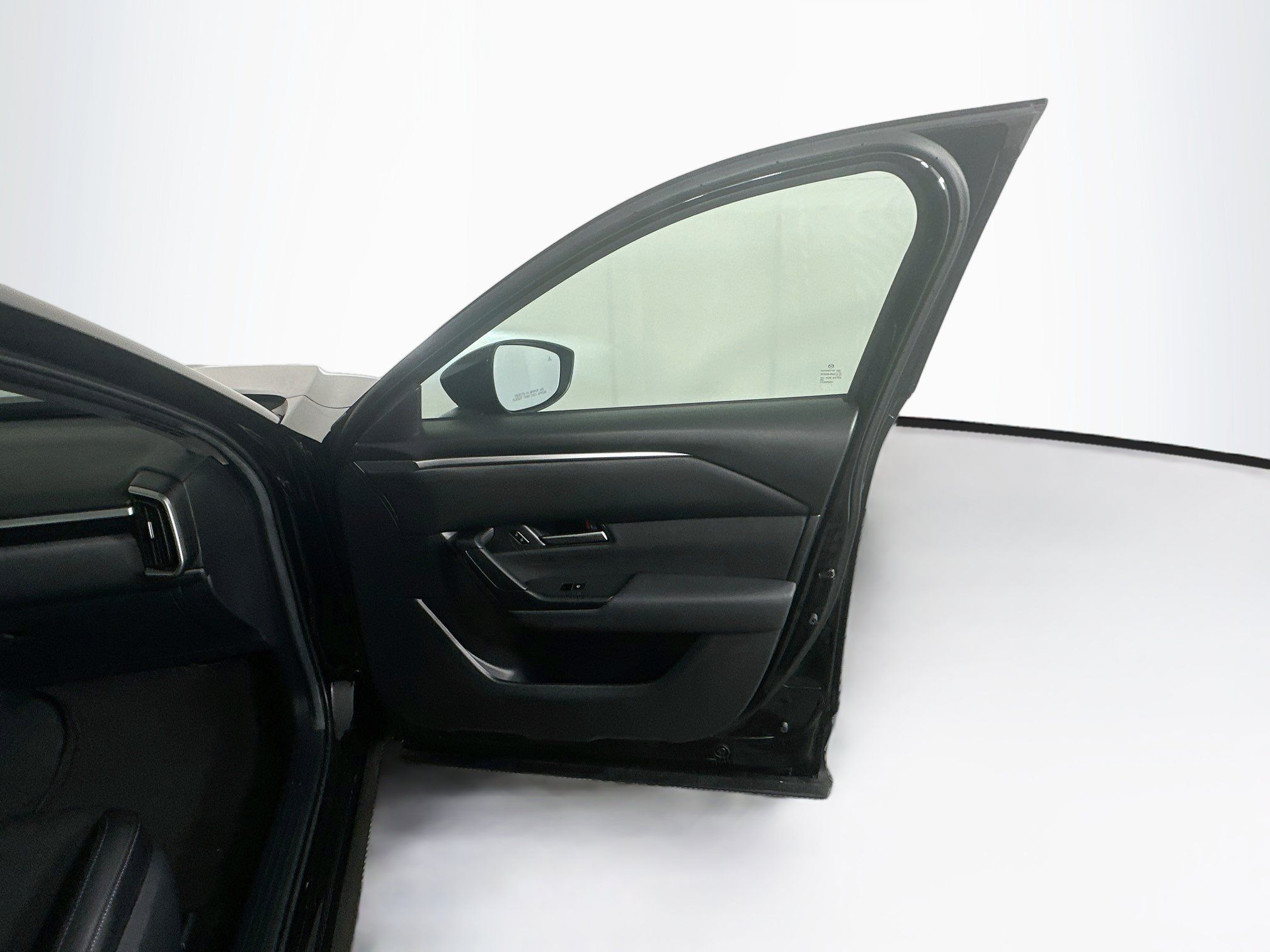 Used 2026 MAZDA CX-50 AWD 2.5 S w/ Preferred Pkg image 32