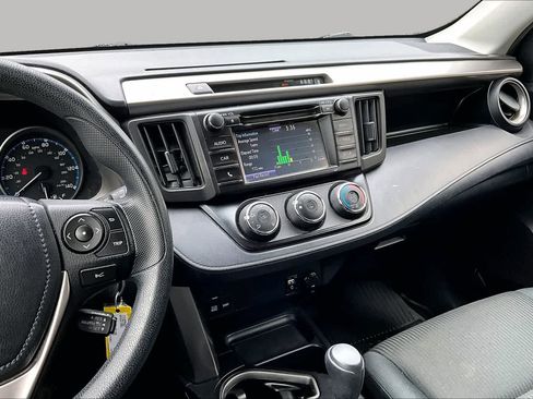 Used 2018 Toyota RAV4 LE w/ All Weather Liner Package AWD/4WD image 7