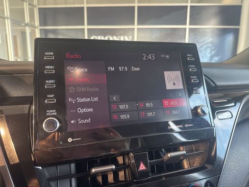 Used 2023 Toyota Camry XSE image 29