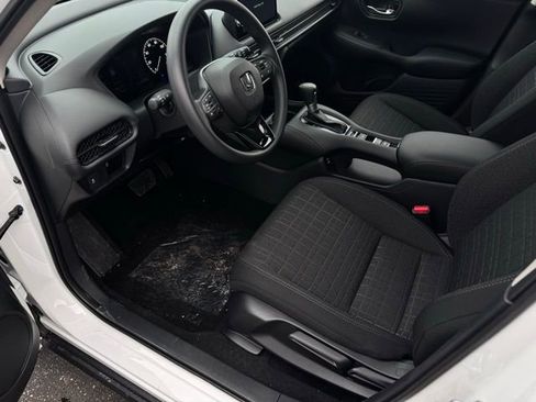 New 2026 Honda HR-V LX image 17