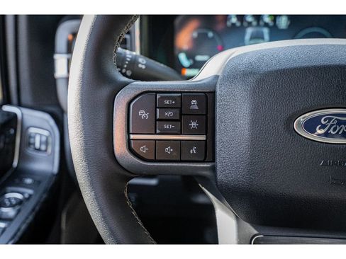 New 2026 Ford F250 Lariat w/ Lariat Ultimate Package AWD/4WD image 13
