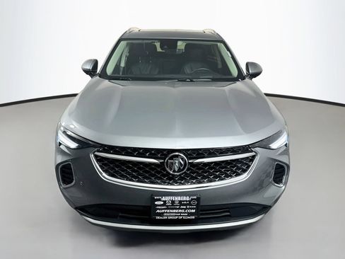 Used 2023 Buick Envision Avenir AWD/4WD image 2