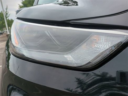 Used 2023 Toyota Highlander LE image 10