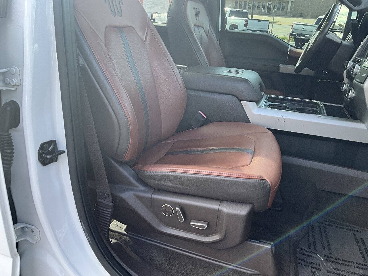 Used 2018 Ford F250 King Ranch w/ King Ranch Ultimate Package AWD/4WD image 43