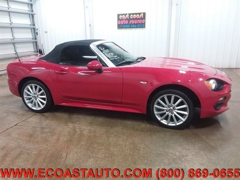 Used 2018 FIAT 124 Spider Lusso image 2