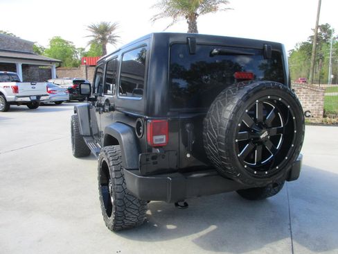 Used 2015 Jeep Wrangler Unlimited Sport w/ Quick Order Package 24S image 21