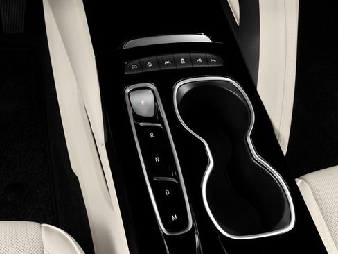 Used 2023 Buick Envision Avenir image 9