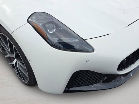 Certified 2024 Maserati GranTurismo Modena image 10