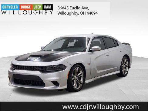 Used 2022 Dodge Charger Scat Pack image 1