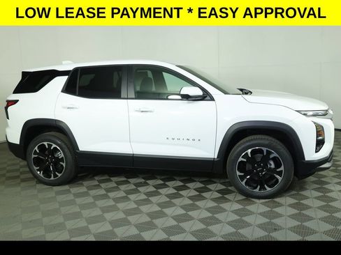 New 2026 Chevrolet Equinox LT w/ Safety and Technology Package AWD/4WD image 2