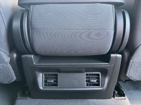 Used 2021 Chevrolet Silverado 1500 Custom AWD/4WD image 25