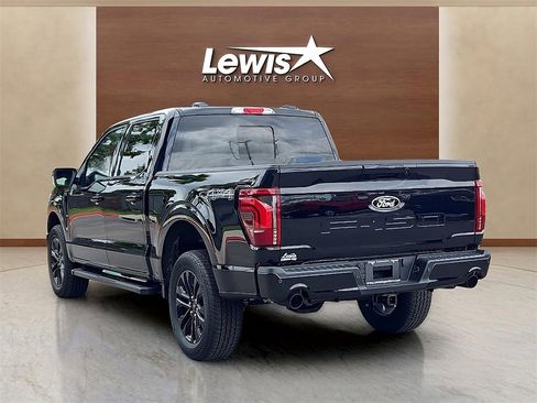 Used 2025 Ford F150 Lariat w/ Equipment Group 501A Mid image 4