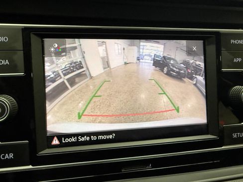 Used 2019 Volkswagen Jetta S w/ Driver Assistance Package image 12