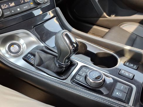 Used 2022 Nissan Maxima SL FWD image 21