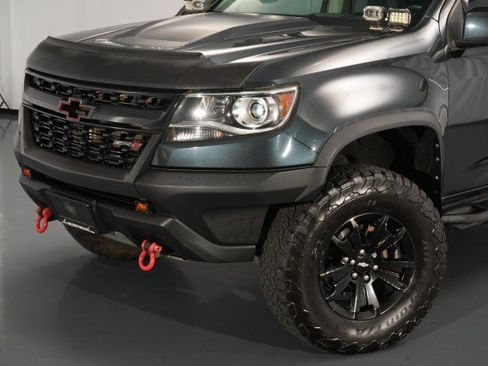 Used 2018 Chevrolet Colorado ZR2 w/ ZR2 Dusk Special Edition AWD/4WD image 5