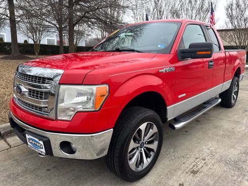 Used 2013 Ford F150 XLT w/ XLT Chrome Pkg image 4