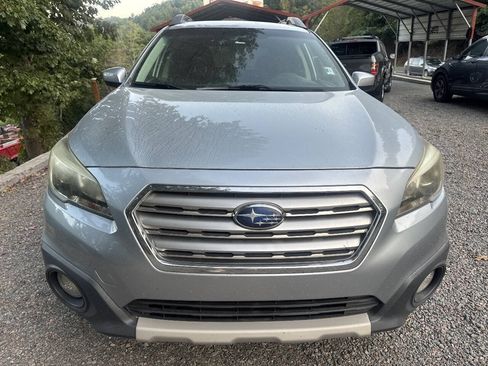 Used 2015 Subaru Outback 2.5i Premium AWD/4WD image 2