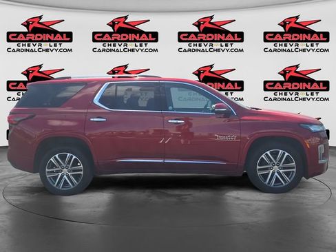 Used 2023 Chevrolet Traverse High Country AWD/4WD image 2