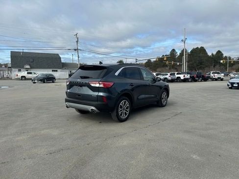Used 2022 Ford Escape SEL image 5